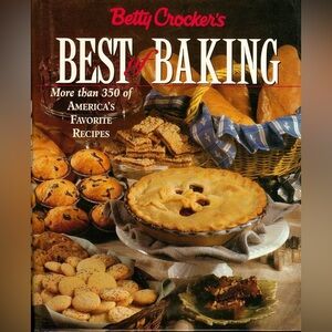 Betty Crocker's Best of Baking: 350 of America's Recipes ISBN 0-02-862219-7